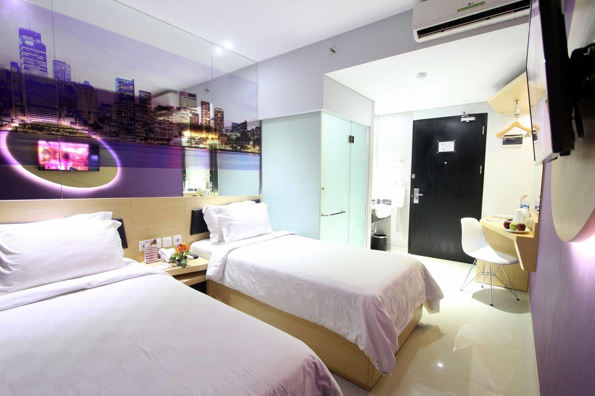 G Suites Hotel By Amithya Surabaya Eksteriør billede